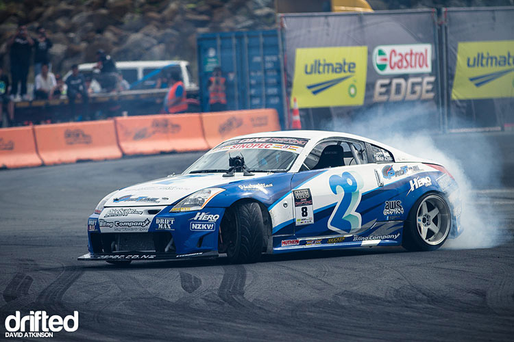 nissan 350z drifting