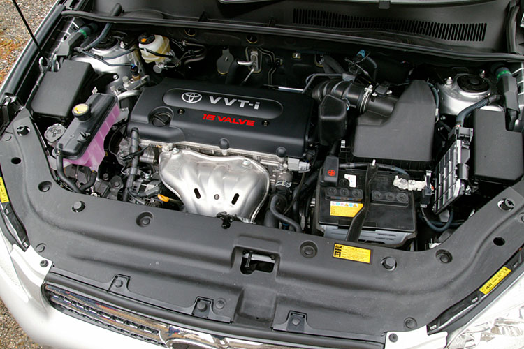 toyota engine bay shot photo