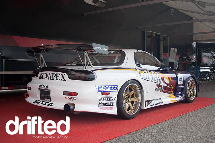 white mazda rx7 fd3s static